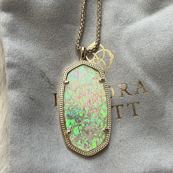KENDRA SCOTT TEXAS EXCLUSIVE IRIDESCENT DICHROIC FOIL GOLD REID NECKLACE - Picture 4 of 7